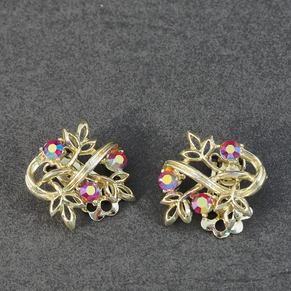 Coro Clip On Earrings Leaf Spray Gold Tone Aurora Borealis Rhinestone Vintage - Picture 4 of 7